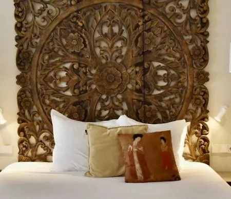 Comfy Apartahotel *