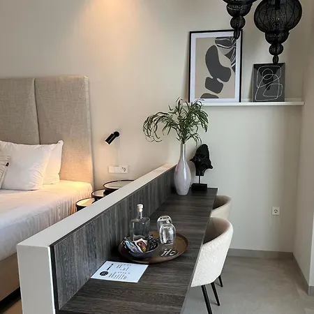 Comfy Apartahotel