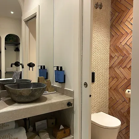 מלון Silken Comfy 5*