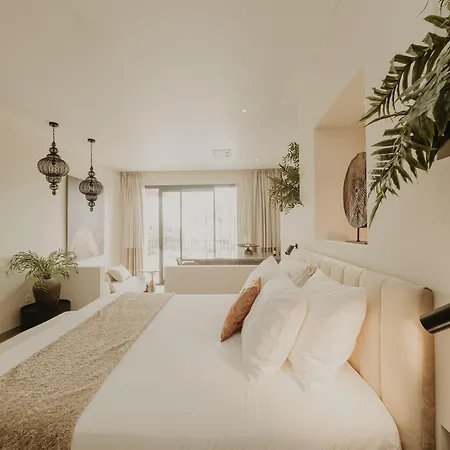 Silken Comfy Hotel 5*