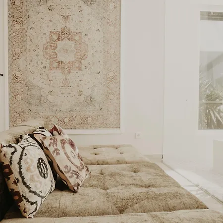 Silken Comfy 5* בנאלמדנה