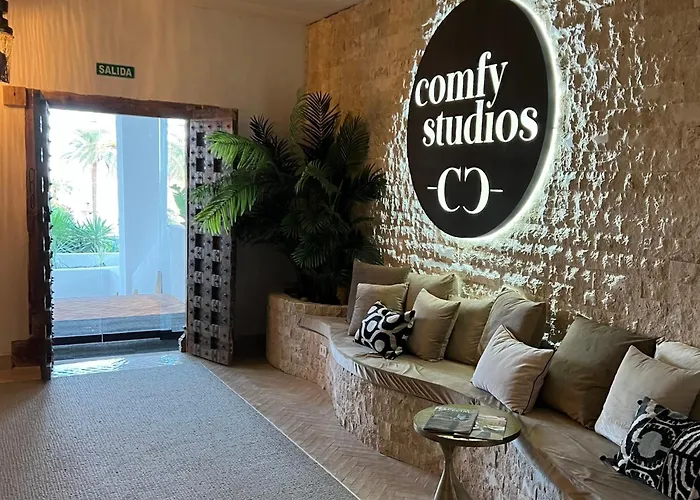 Comfy Hotel
