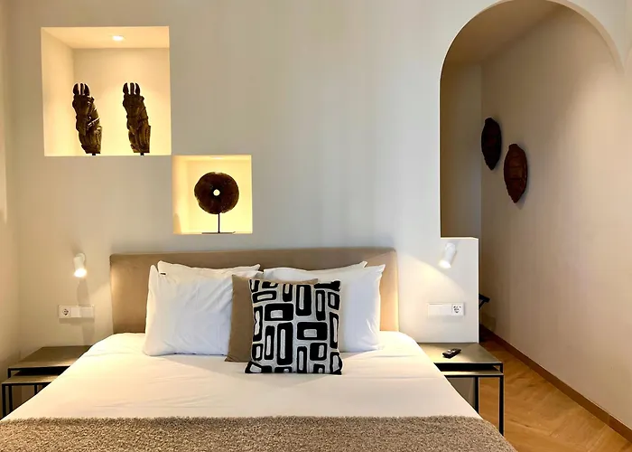 Comfy 5*