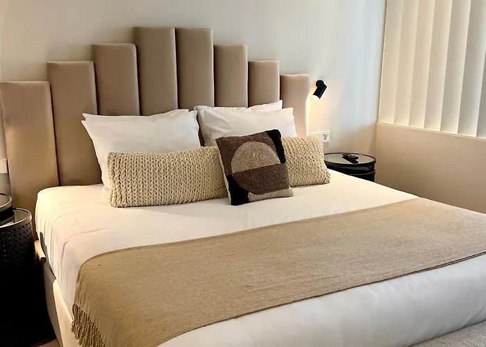 Comfy Hotel 5*
