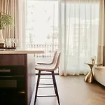 Comfy فندق 5*
