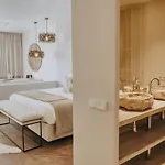 Comfy بينالماذينا